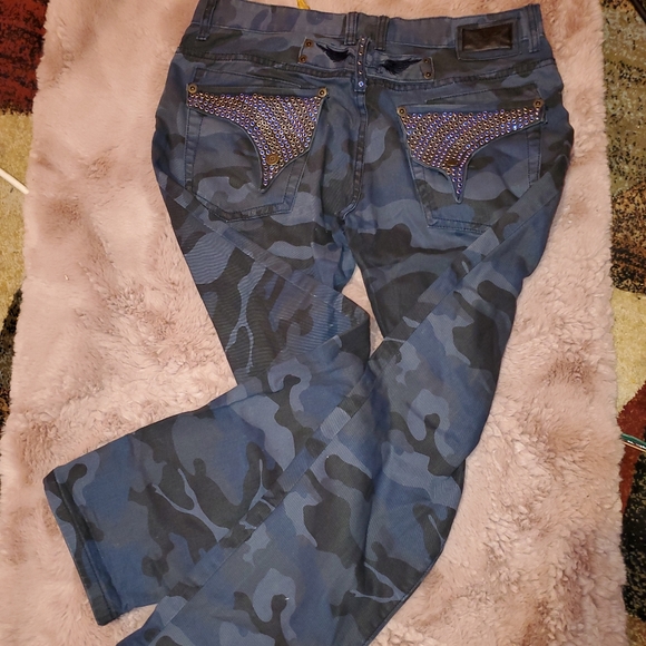 100%authentic Robin's camoufkage woman jeans - Picture 3 of 11